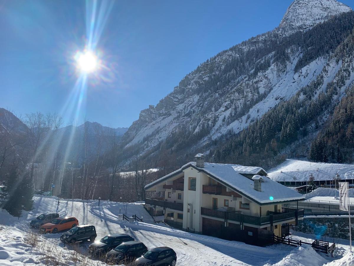 Shatush Hotel Courmayeur Dış mekan fotoğraf