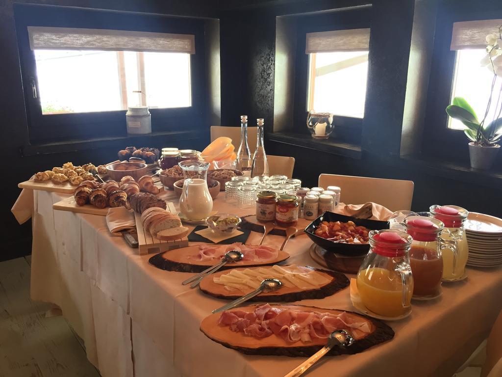 Shatush Hotel Courmayeur Dış mekan fotoğraf